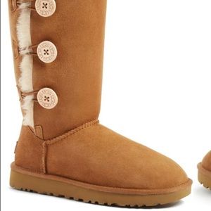 Worn Uggs! But great for lounging